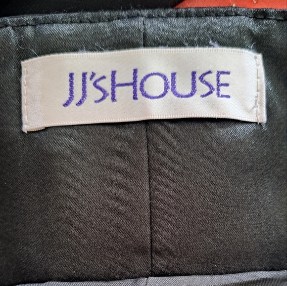 JJs House Formal Gown, Black, halter, wide belt of crystals - Picture 2 of 6